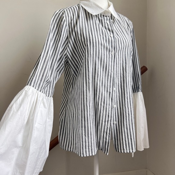 WALTER BAKER DENZEL TOP PINSTRIPE BELL SLEEVE SHIRT SIZE LARGE OFFICE BOHO NEW - Picture 2 of 8